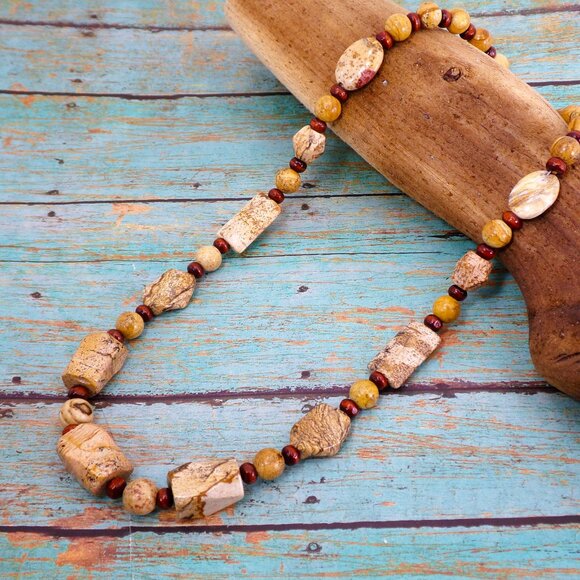 Brown and beige agate stone necklace mixed with small wood beads New - Picture 5 of 11
